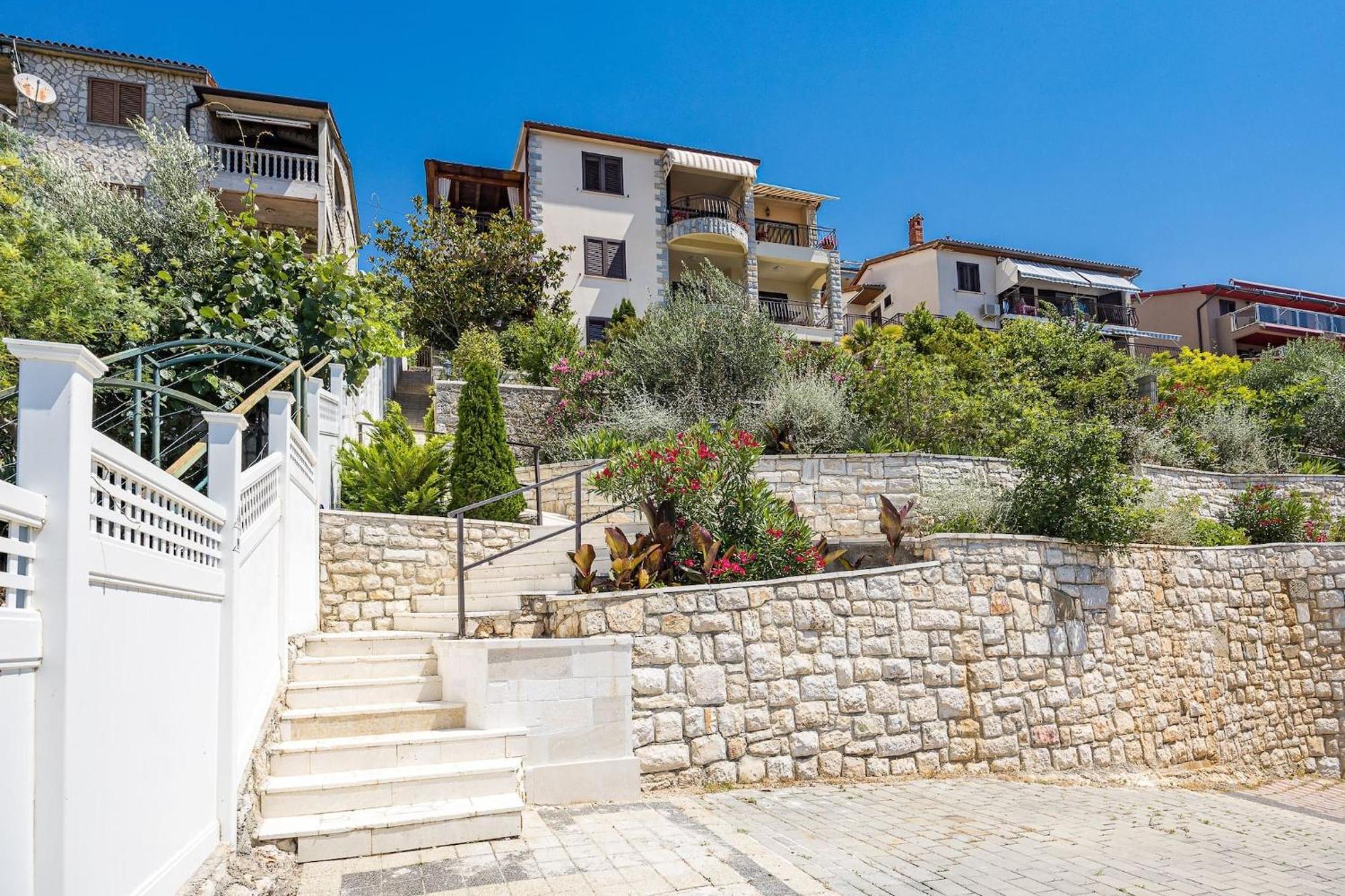 Apartments Lady M Rabac Exterior foto